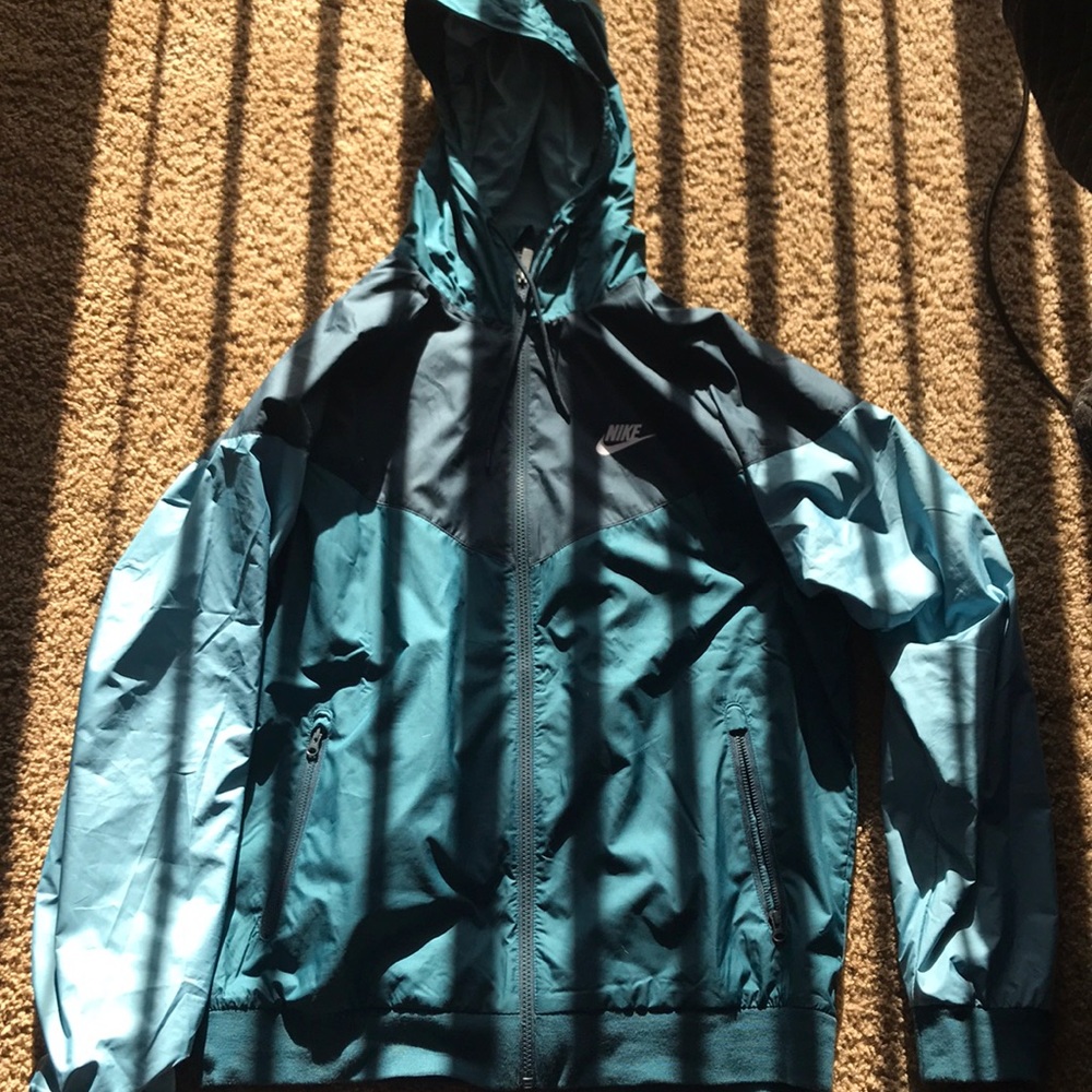 Nike windbreaker